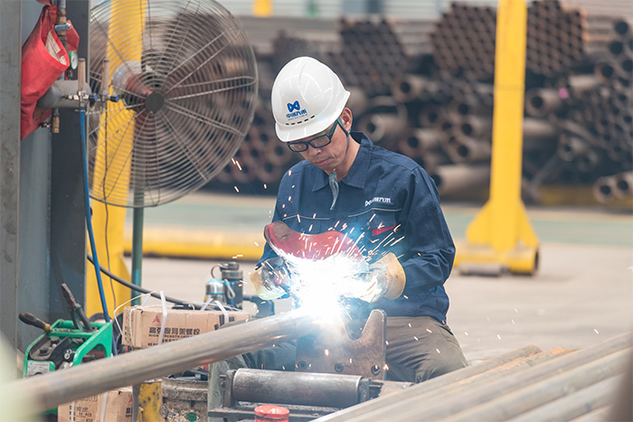 武穴网架焊接车间